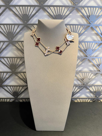 [NOVO]CLOVER 20 MOTIFS LASER CARNELIAN HALSKETTE