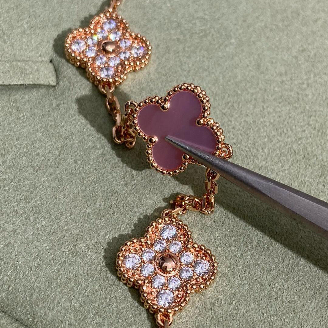 [GALE]CLOVER 10 MOTIFS DIAMOND PINK MOP NECKLACE