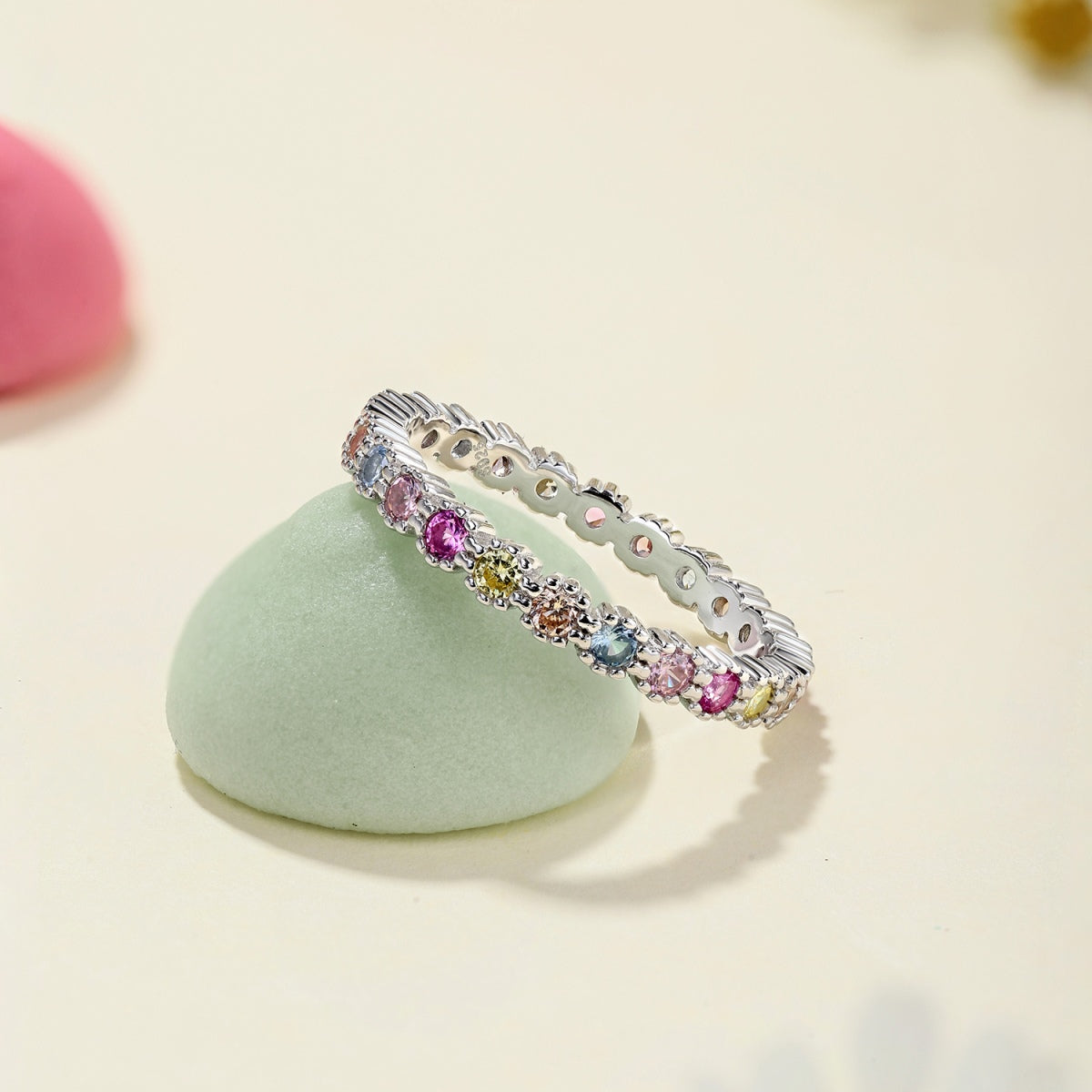 [NOVO]絶妙なカラフルラウンドカットパーティーリング