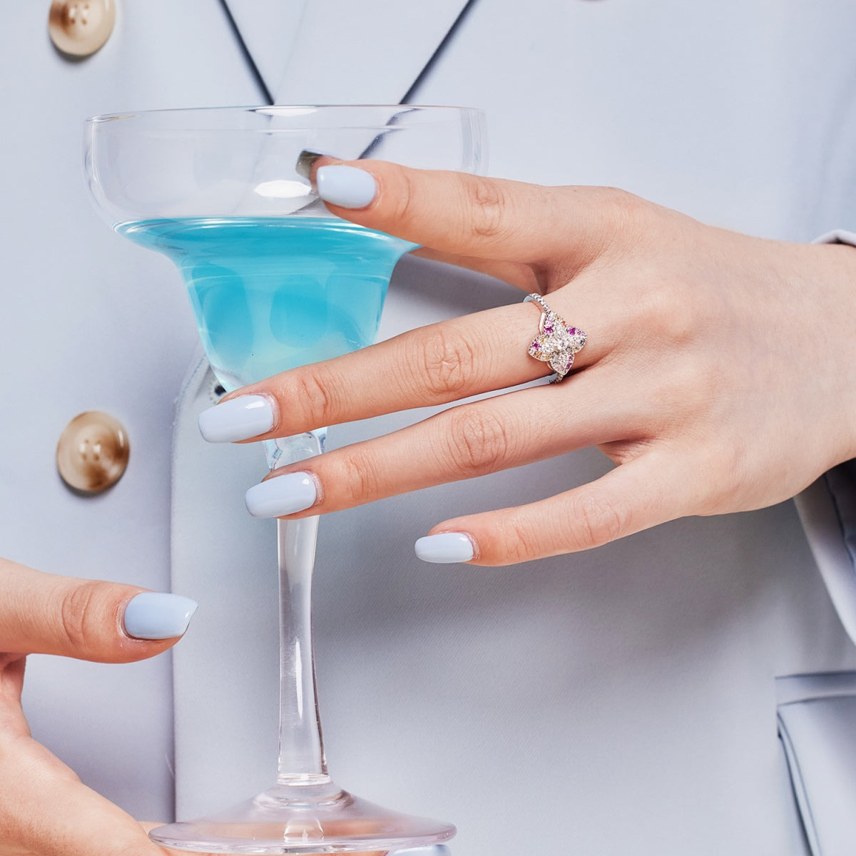 [GALE]Luxurious Colorful Flower Shape Banquet Ring