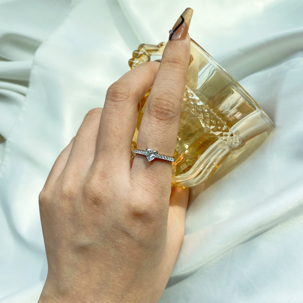 [GALE]0.5 Carat CaratEternity Charming Heart Shape Lover Ring