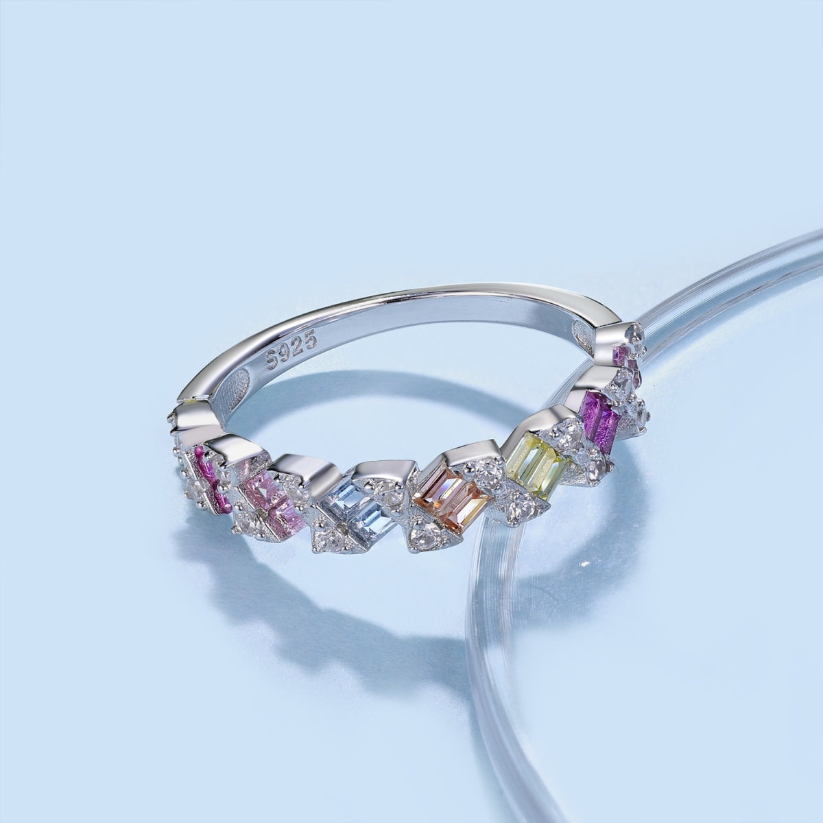 [GALE]Delicate Vibrant Emerald Cut Daily Ring