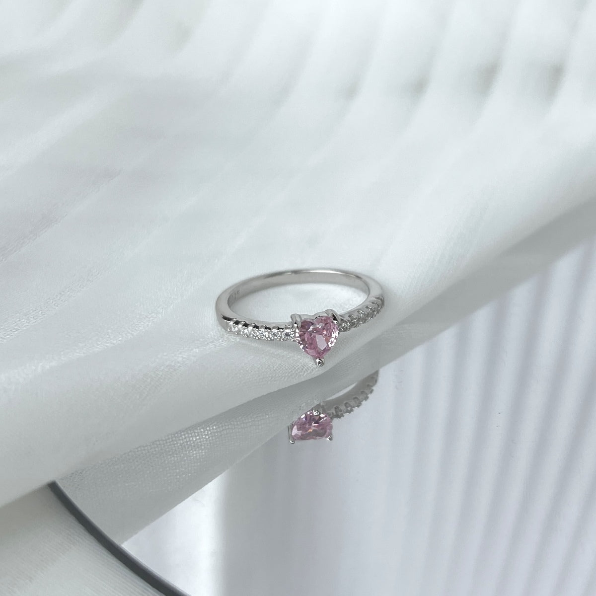 [GALE]0.5 Carat CaratEternity Charming Heart Shape Lover Ring