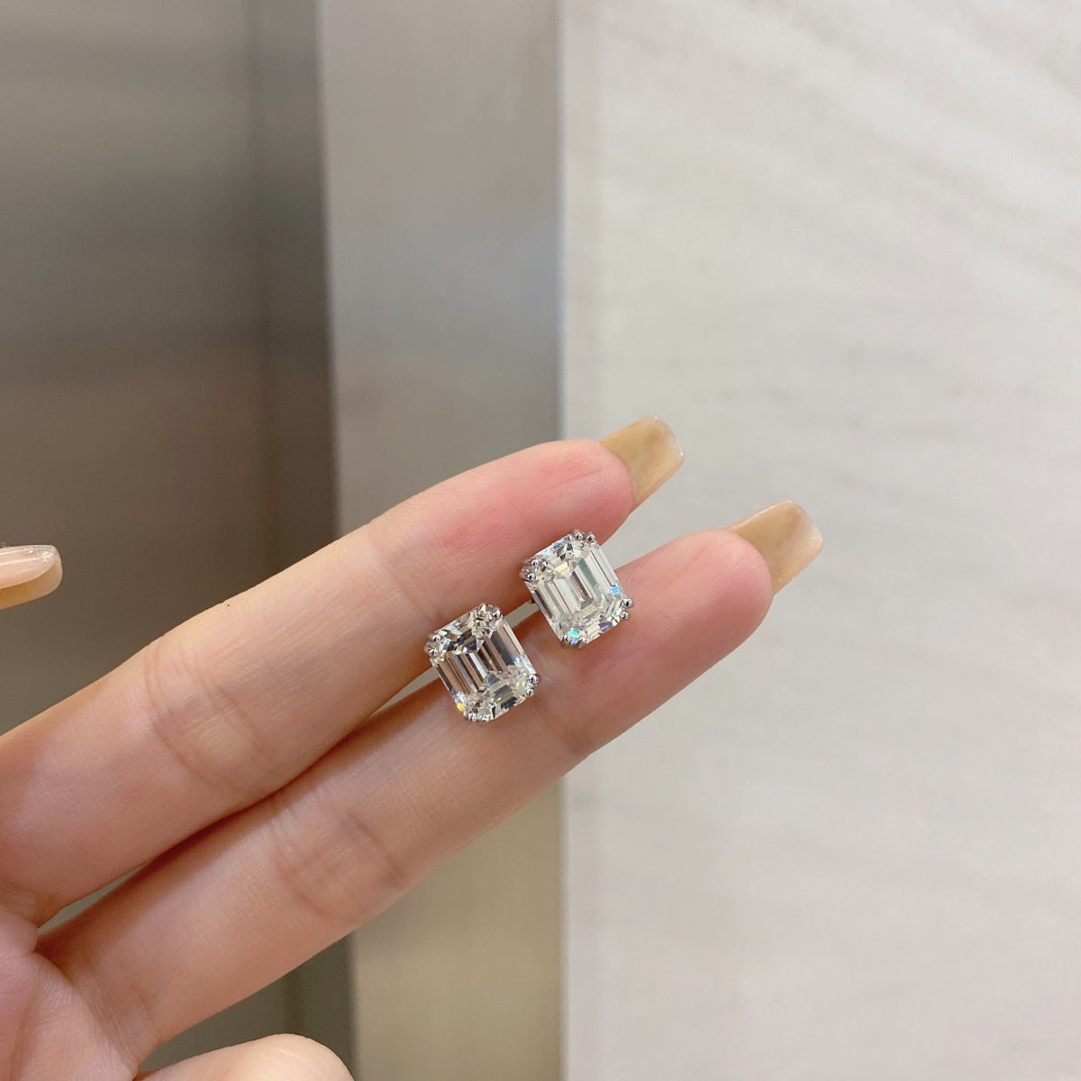 [GALE]Dazzling Square Shape Earrings