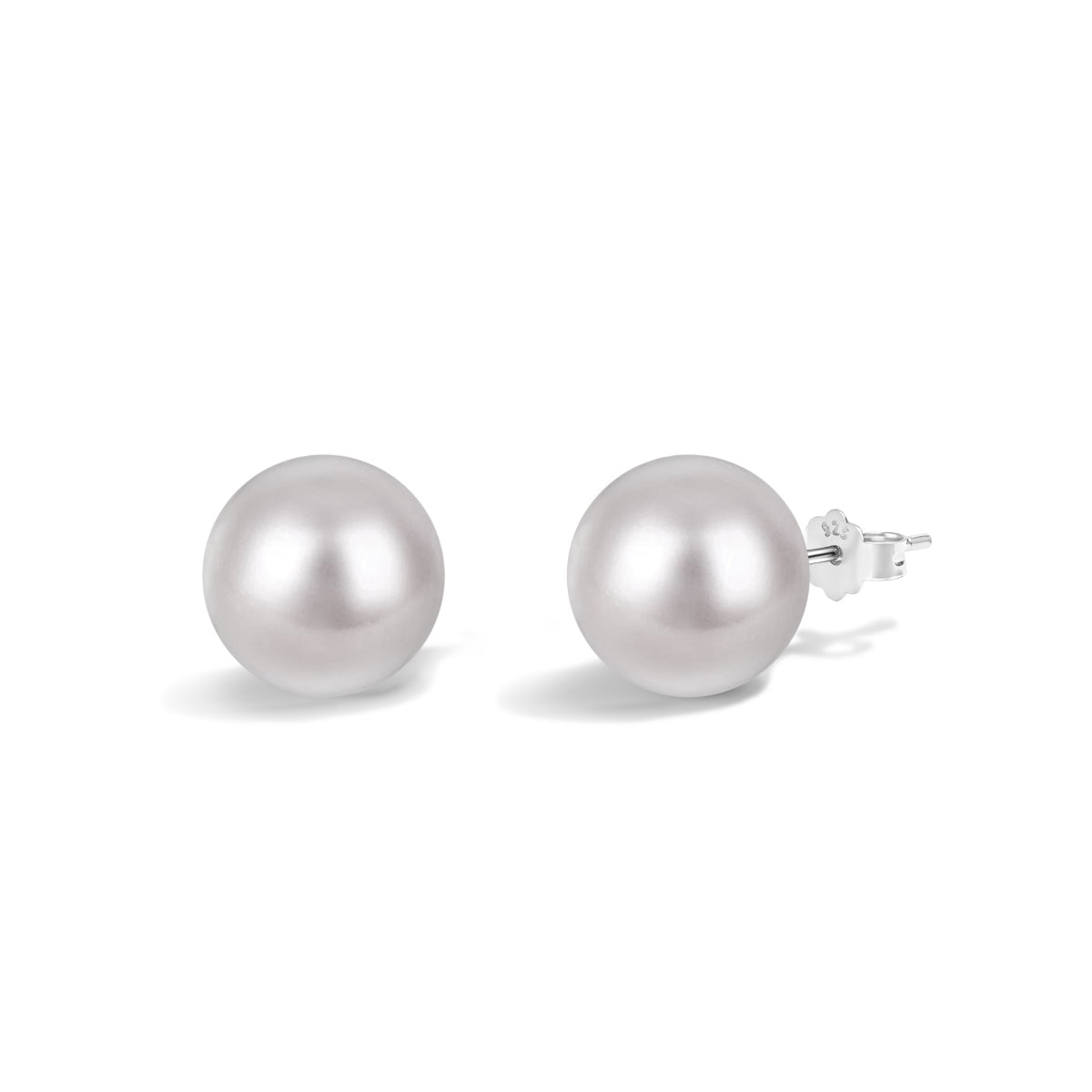 [NOVO]繊細なパールのイヤリング