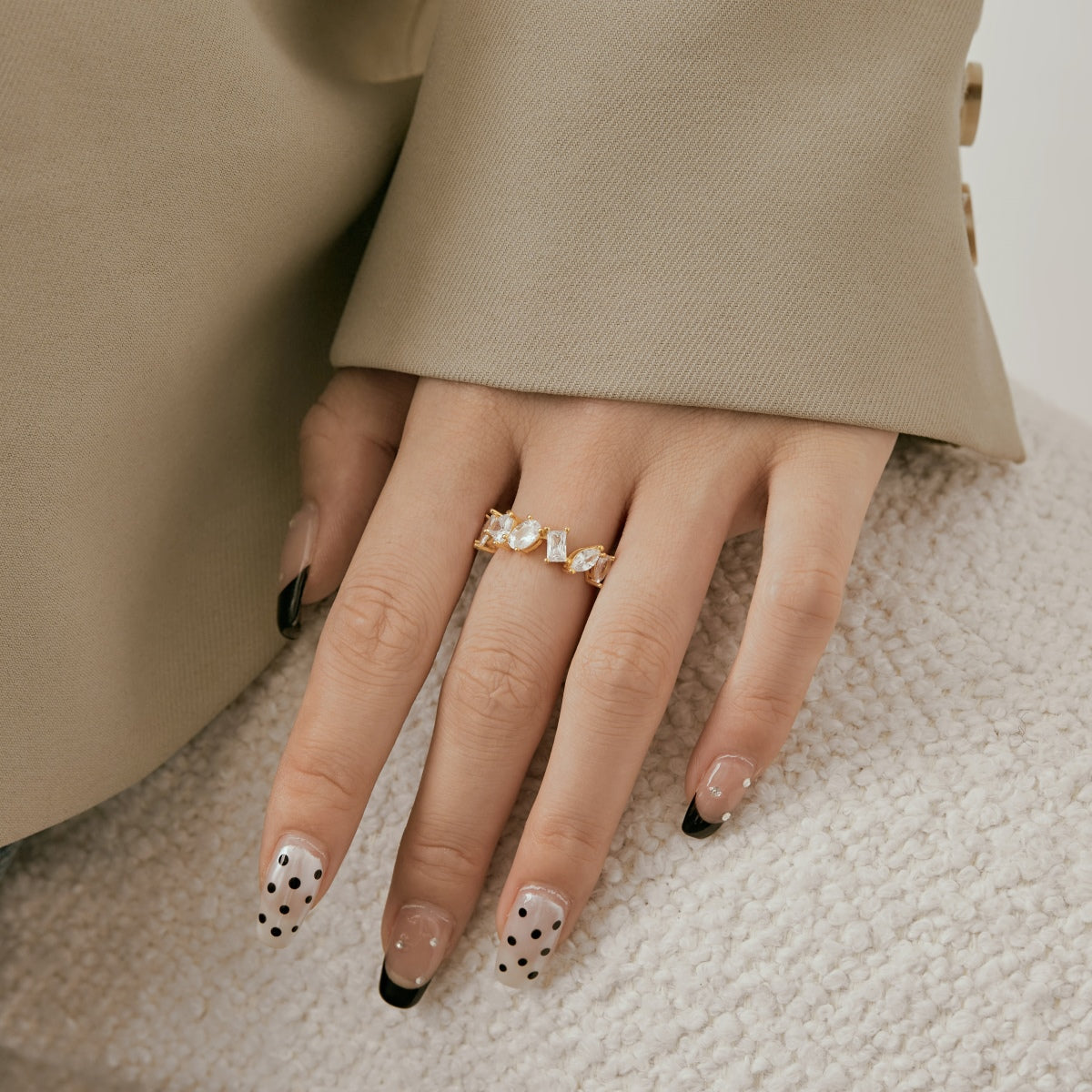 [GALE]Delicate Multi Cut Ring