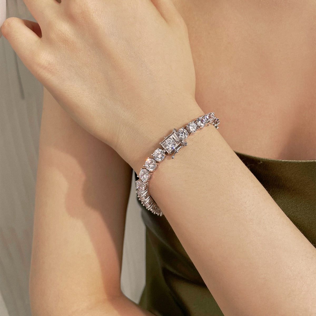 [GALE]0.75 Carat Dazzling Round Cut Wedding Bracelet