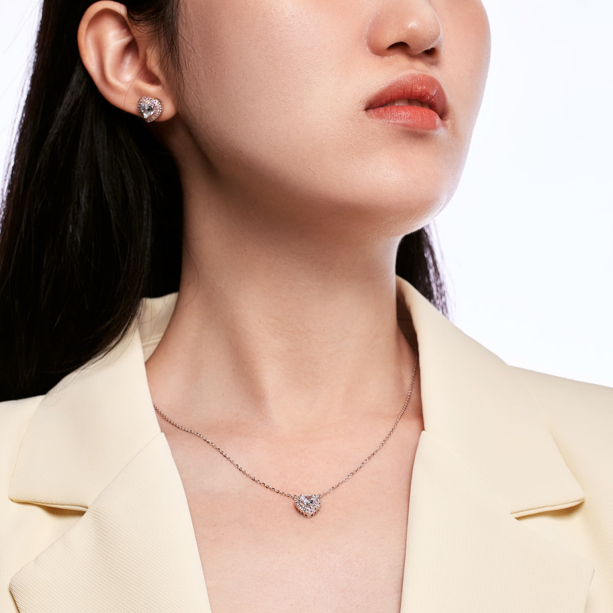[GALE]Dazzling Heart Shape Lover Earrings