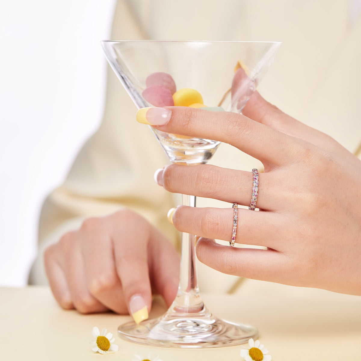 [GALE]Dainty Ebullient Round Cut Daily Ring