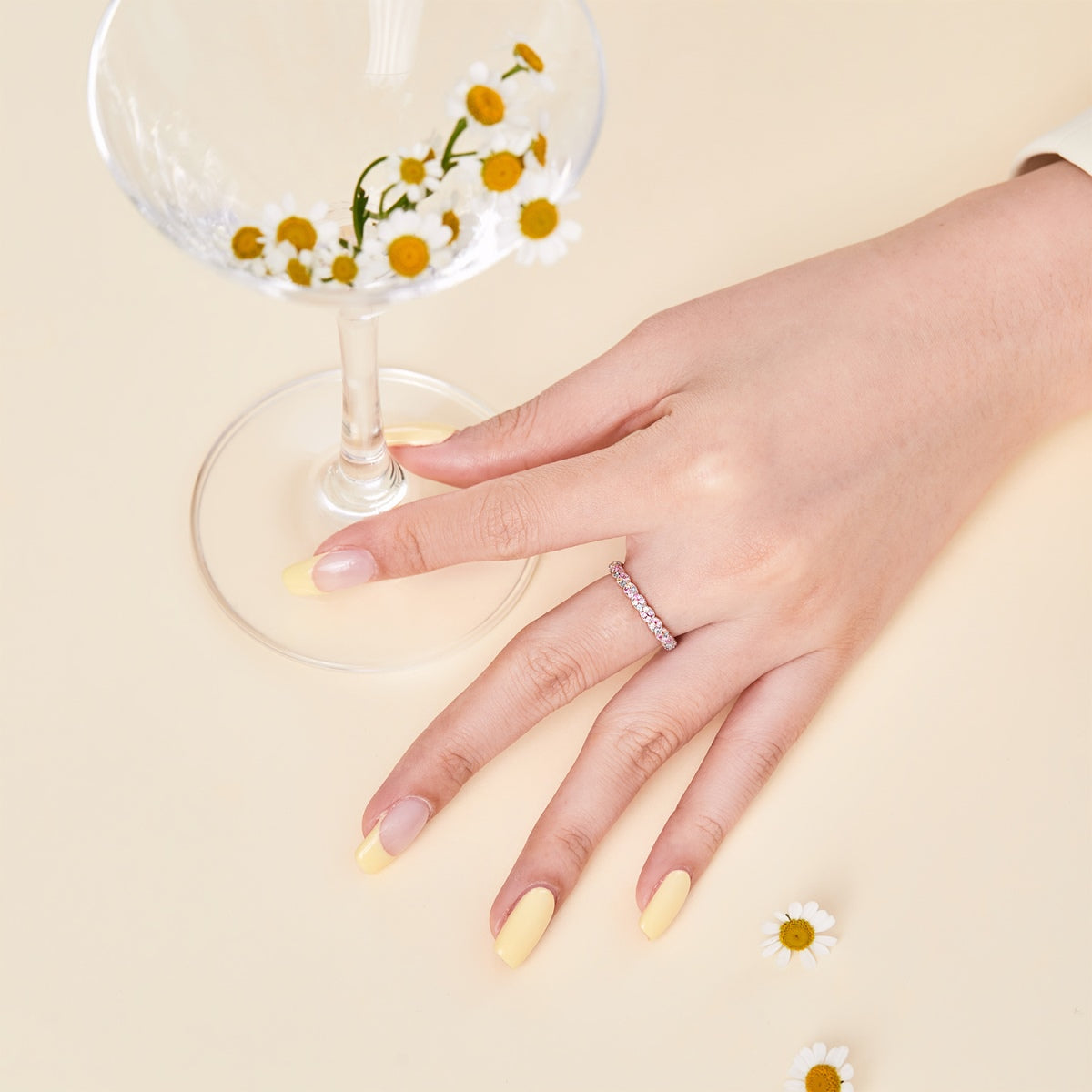 [GALE]Dainty Ebullient Round Cut Daily Ring