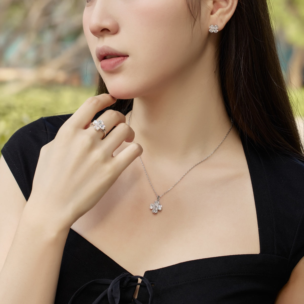 [GALE]Heart-Shaped Four-Leaf Clover Bead Necklace