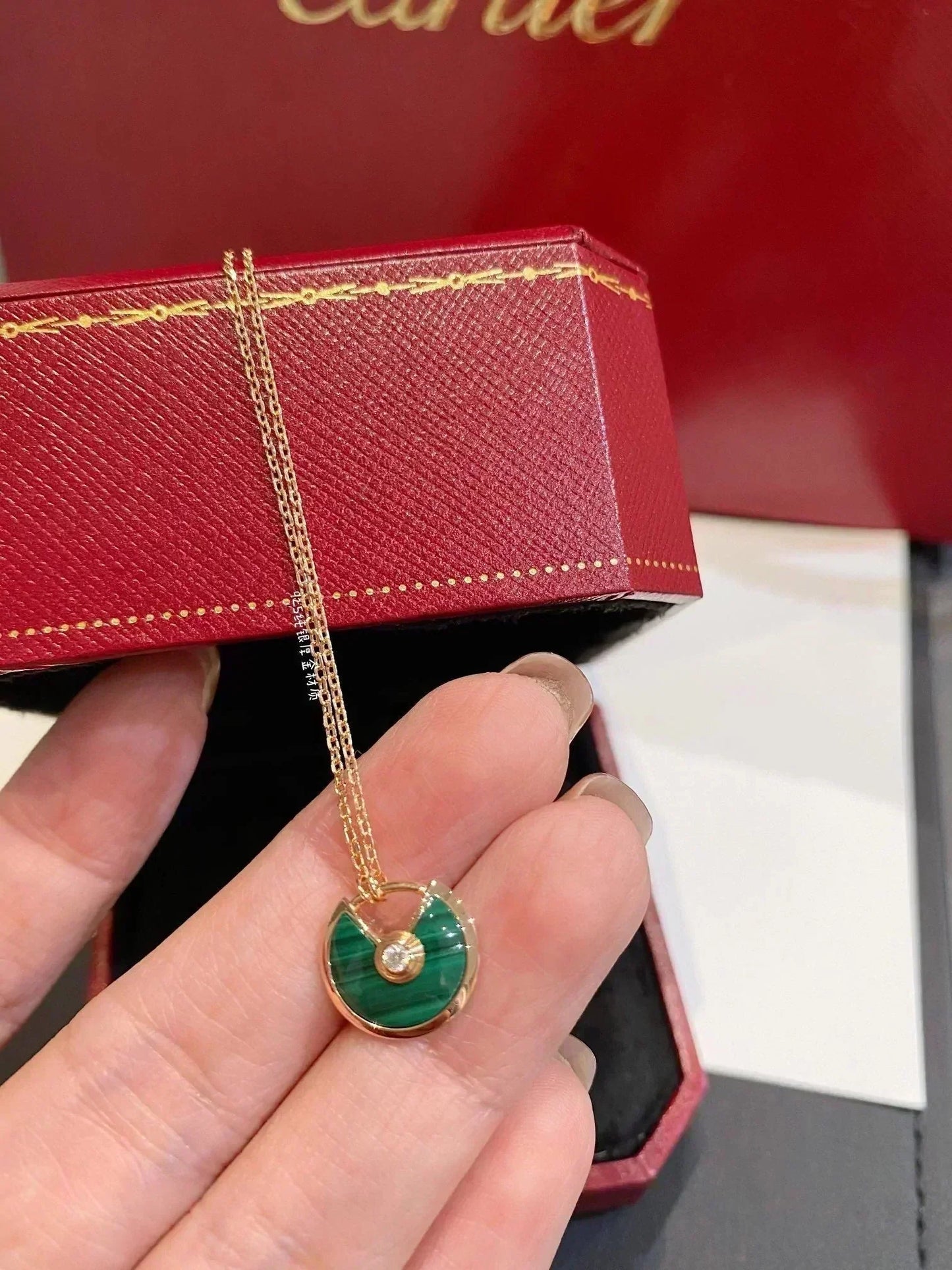 [GALE]AMULETTE ROSE GOLD MALACHITE NECKLACE