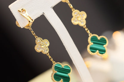 [NOVO] Kleeblatt-Ohrringe aus Gold, Malachit und Diamanten mit 3 Motiven