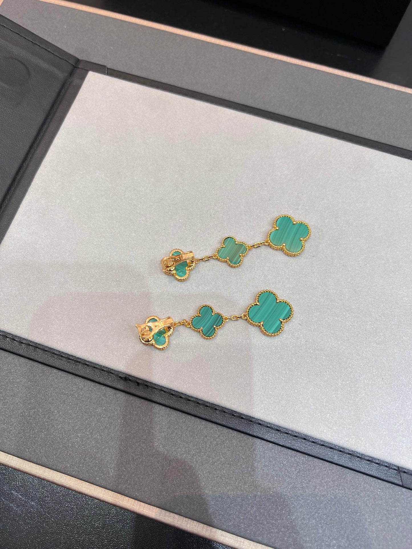[NOVO]CLOVER MALACHIT 3 MOTIVE GOLD 