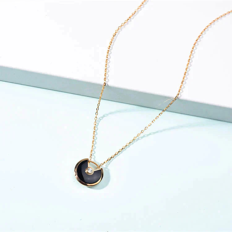 [GALE]AMULETTE GOLD CARNELIAN ONYX NECKLACE