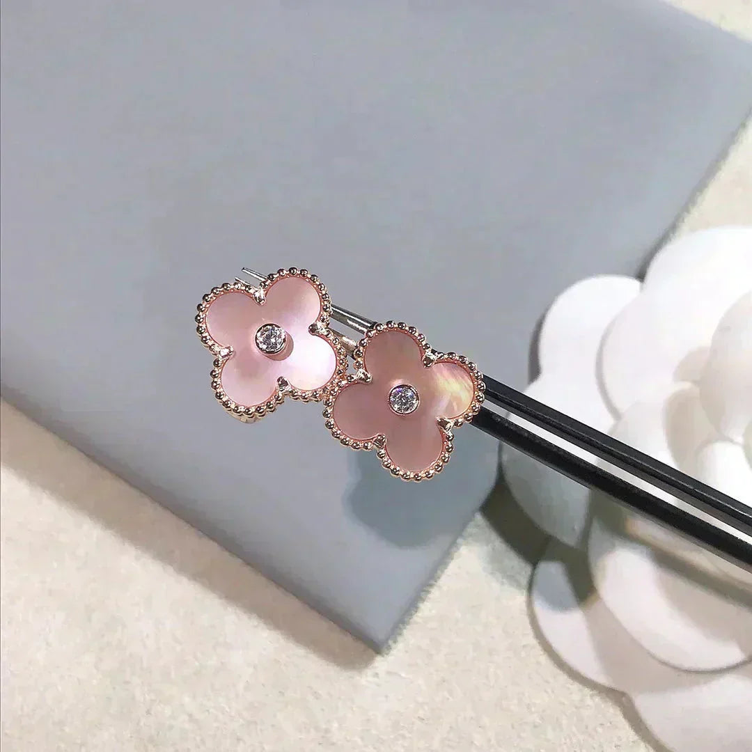 [GALE]CLOVER MEDIUM 1 MOTIFS  PINK MOP DIAMOND EARRINGS