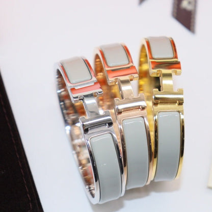 [NOVO]H HELLBLAUES ARMBAND