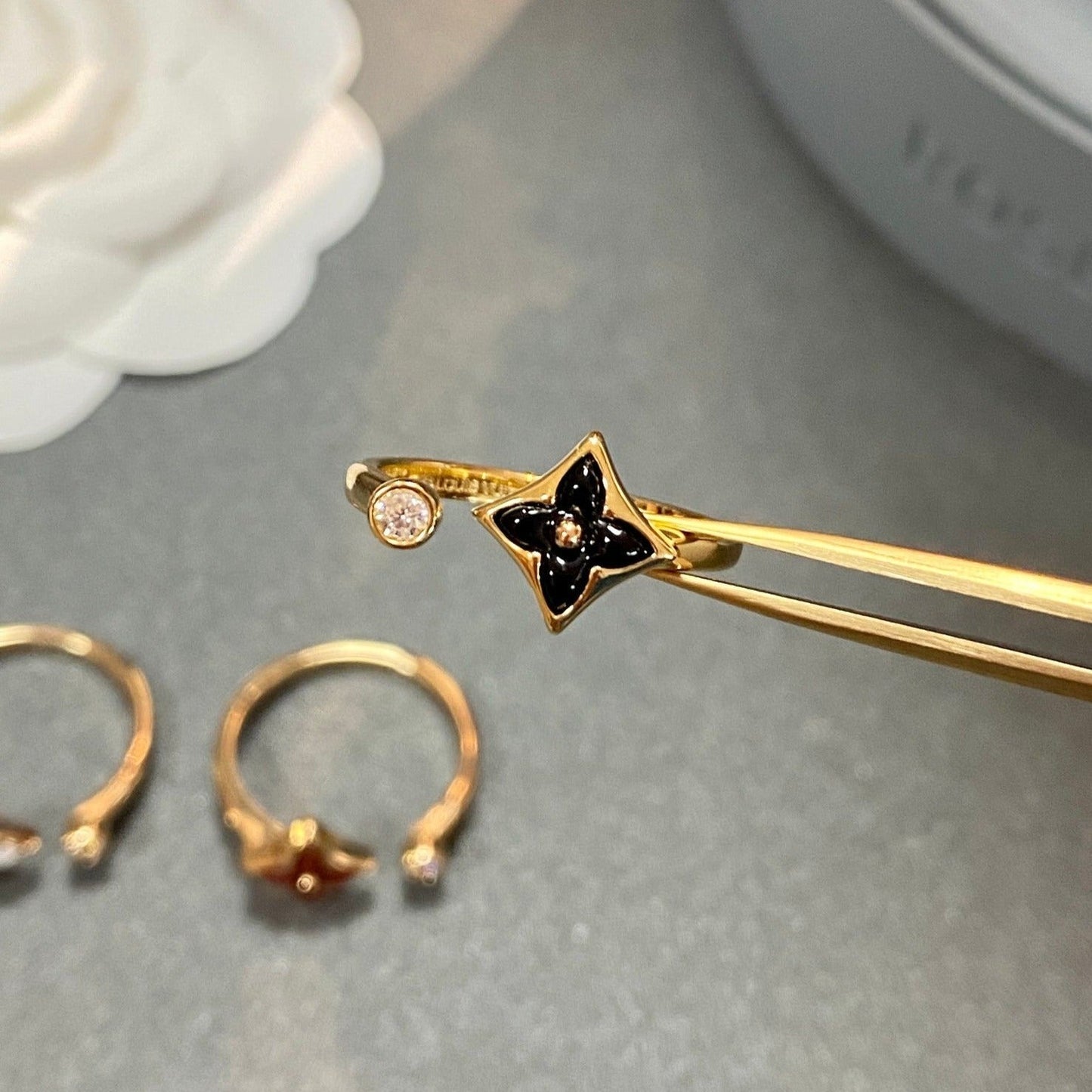 [NOVO]STAR 1 DIAMANT OFFENER RING