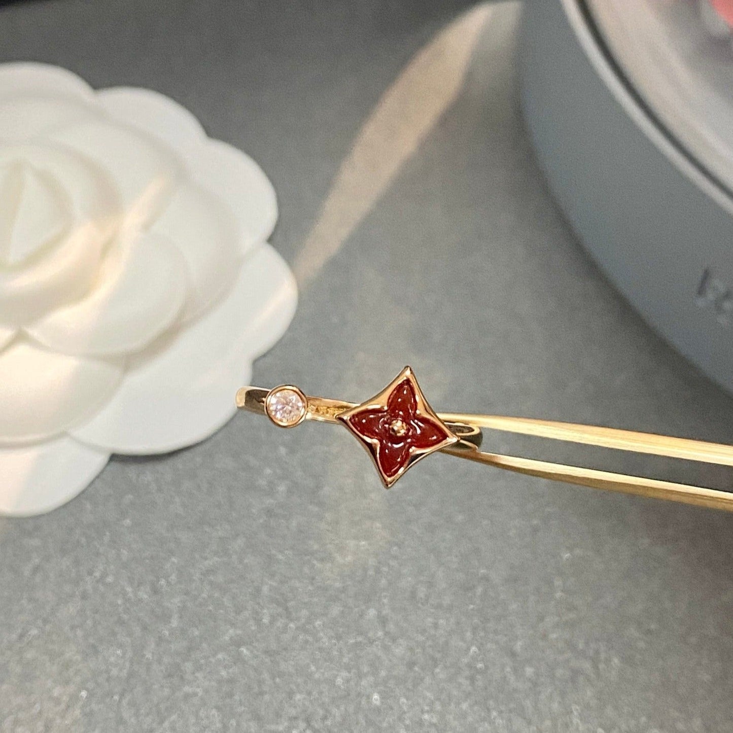 [NOVO]STAR 1 DIAMANT OFFENER RING