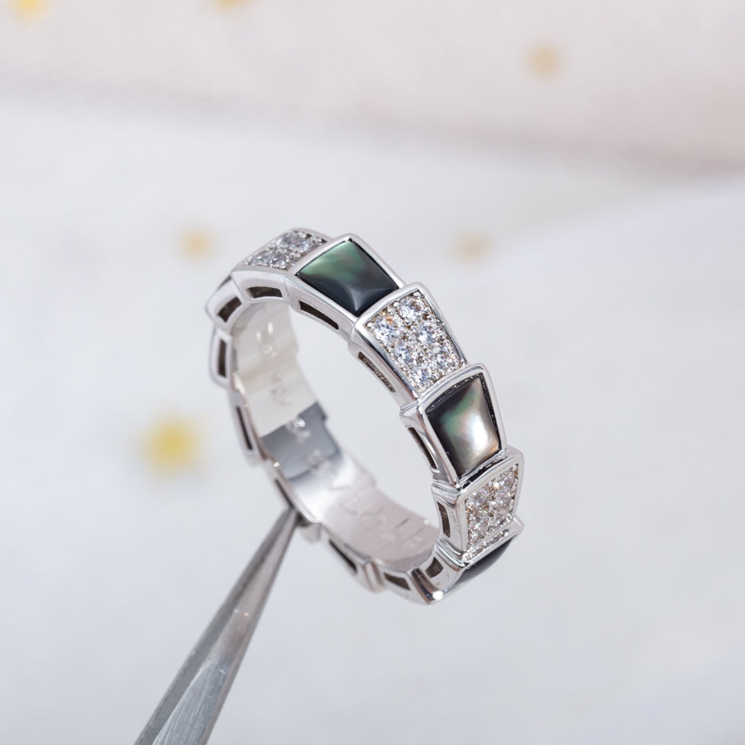[GALE]SERPENTI RING SILVER DIAMOND BLACK MOP 4MM