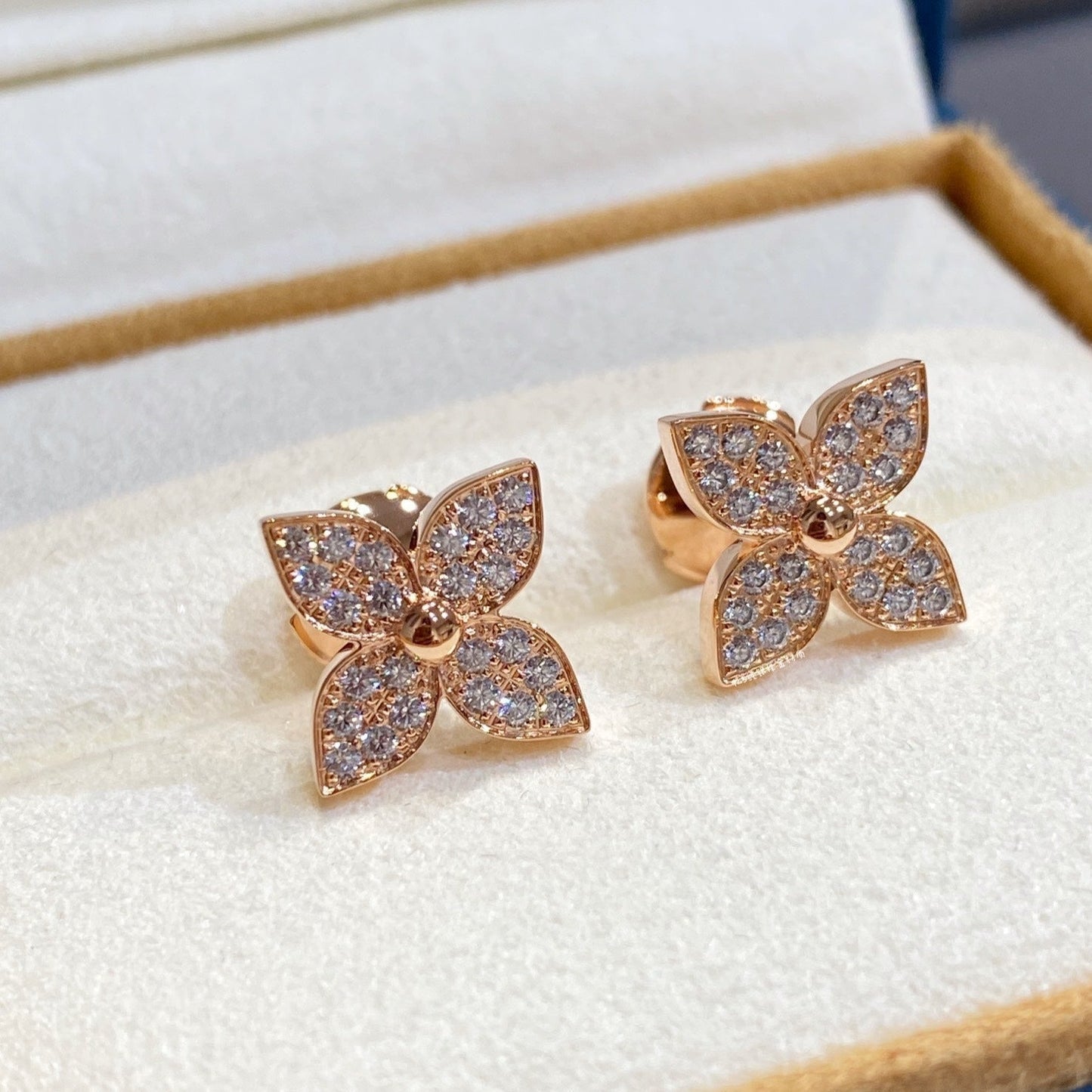 [NOVO]STAR DIAMOND OHRRINGE