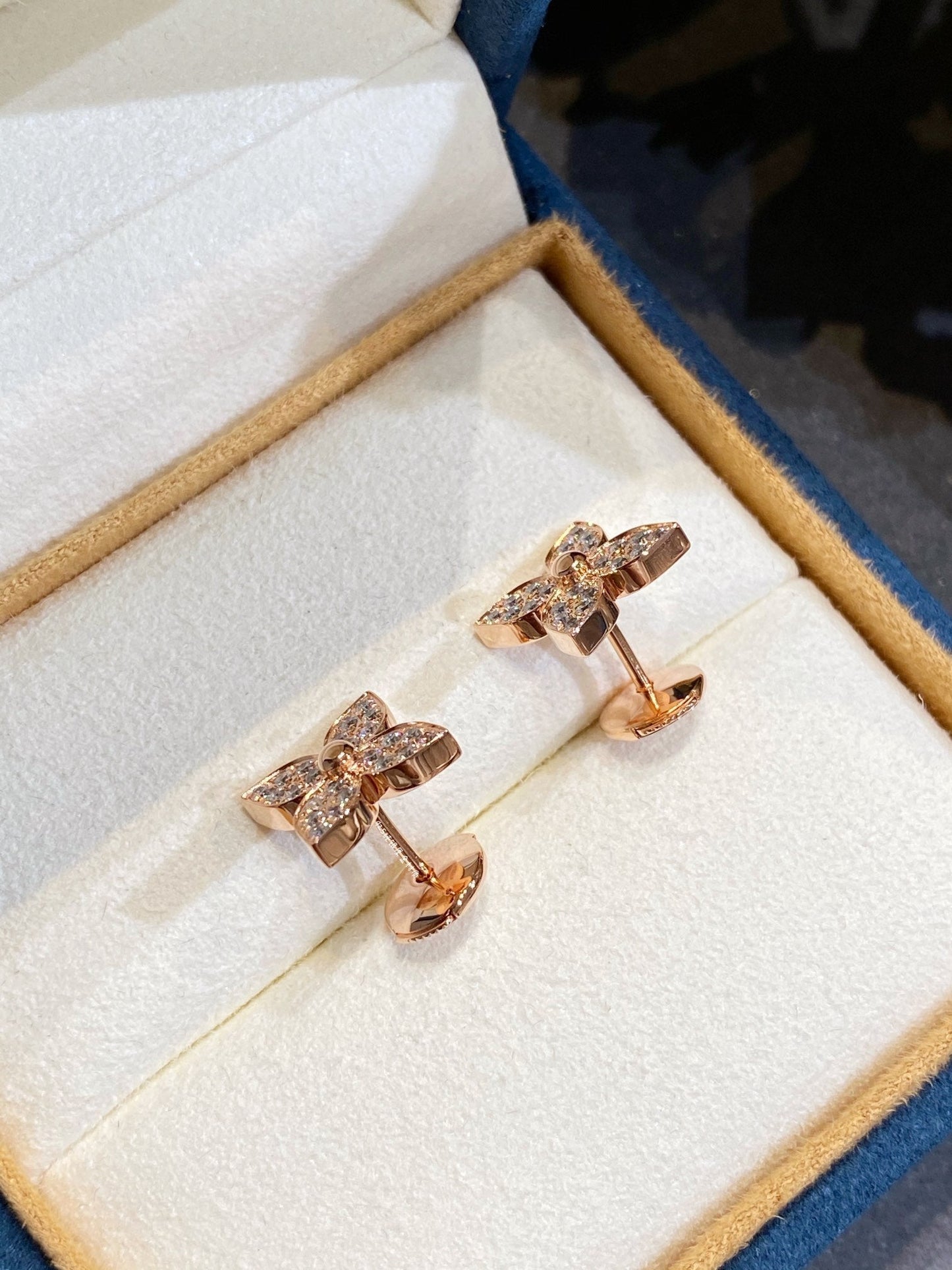 [NOVO]STAR DIAMOND OHRRINGE