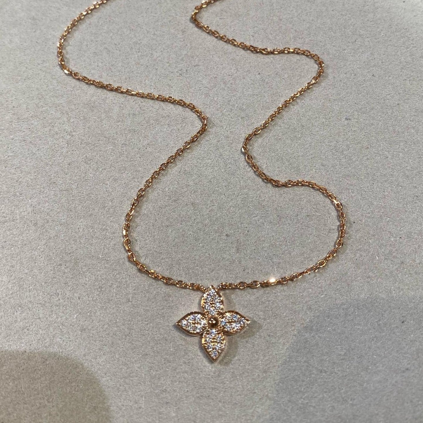 [NOVO]STAR DIAMOND HALSKETTE
