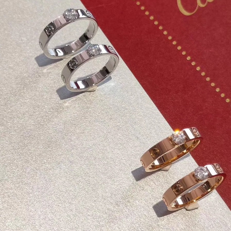 [NOVO] Liebesring 3,6 mm 1 großer Diamant