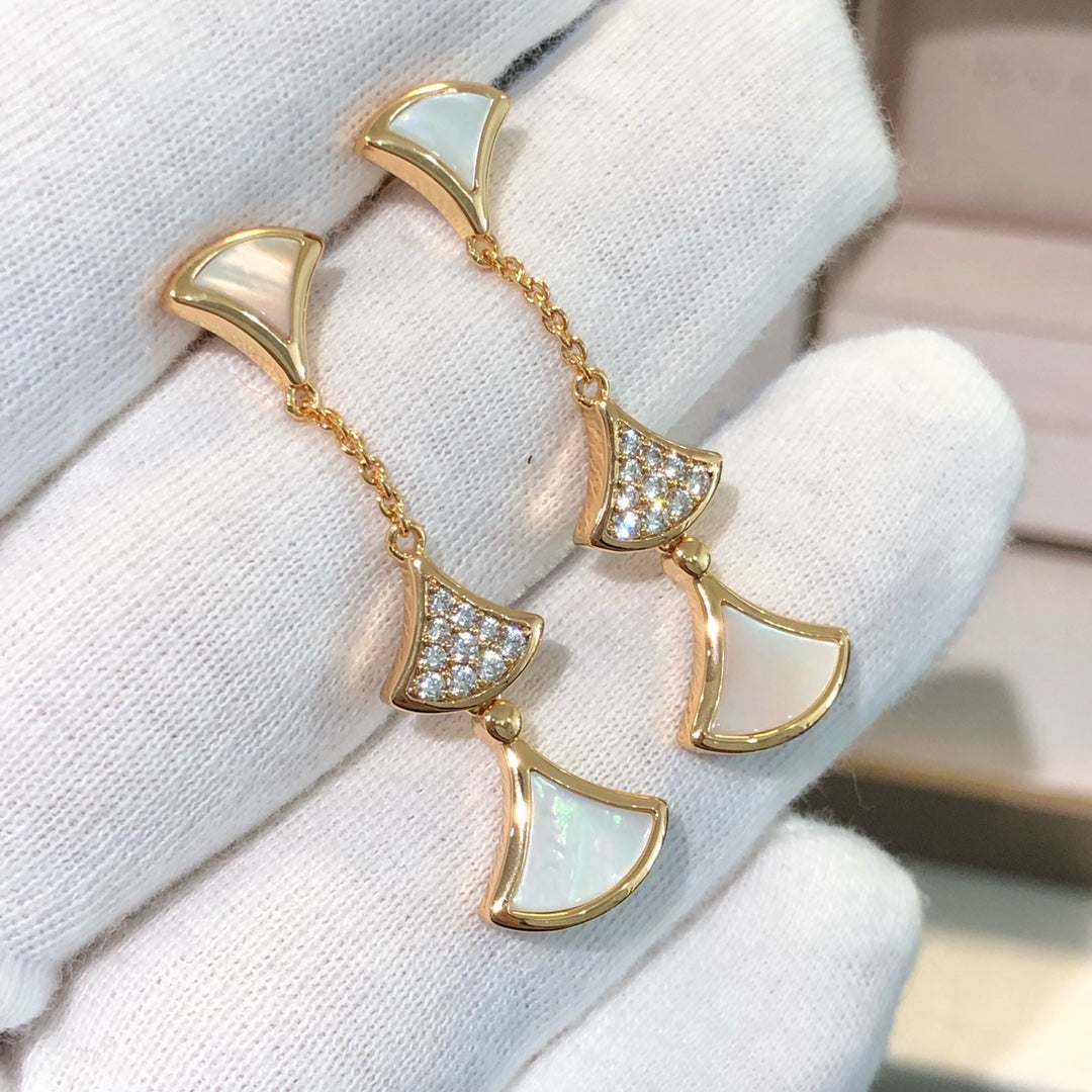 [GALE]DREAM EARRINGS 3 MOTIFS DIAMOND MOP PINK GOLD