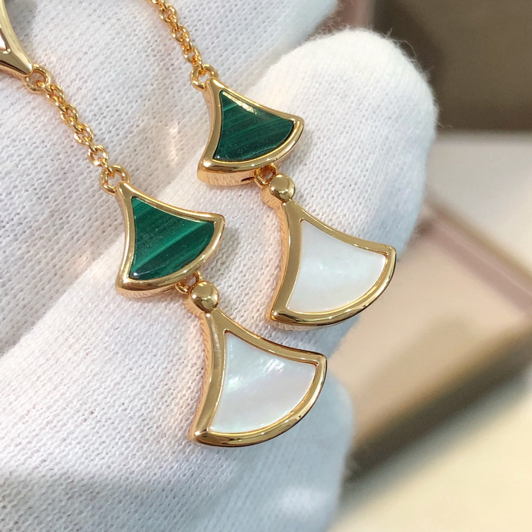 [GALE]DREAM EARRINGS 3 MOTIFS MALACHITE MOP PINK GOLD