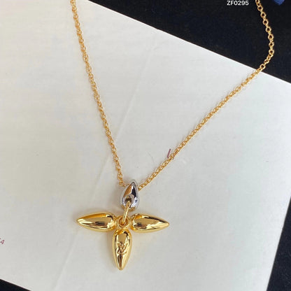 [NOVO]LOUISETTE PEDANT GOLDENE KETTE