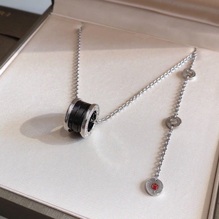 [GALE]ZERO 1 BLACK CERAMIC SILVER NECKLACE