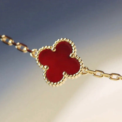 [NOVO]CLOVER 20 MOTIFS CARNELIAN HALSKETTE
