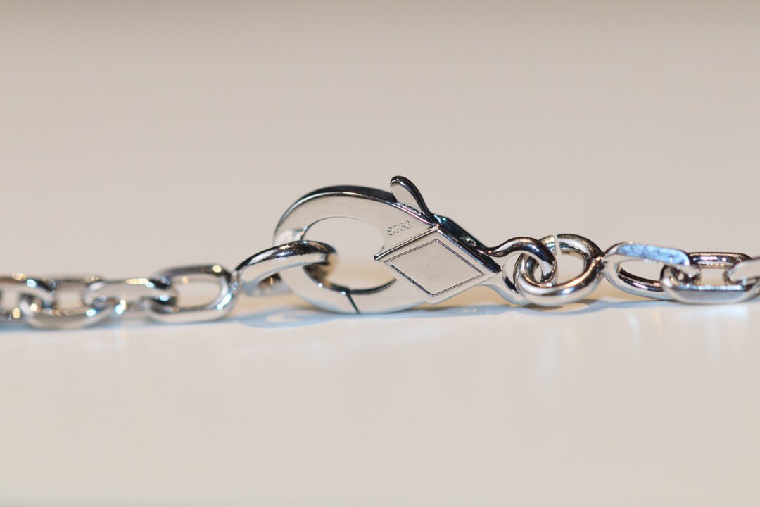 [NOVO]CLOVER 20 MOTIVE ONYX DIAMOND SILVER