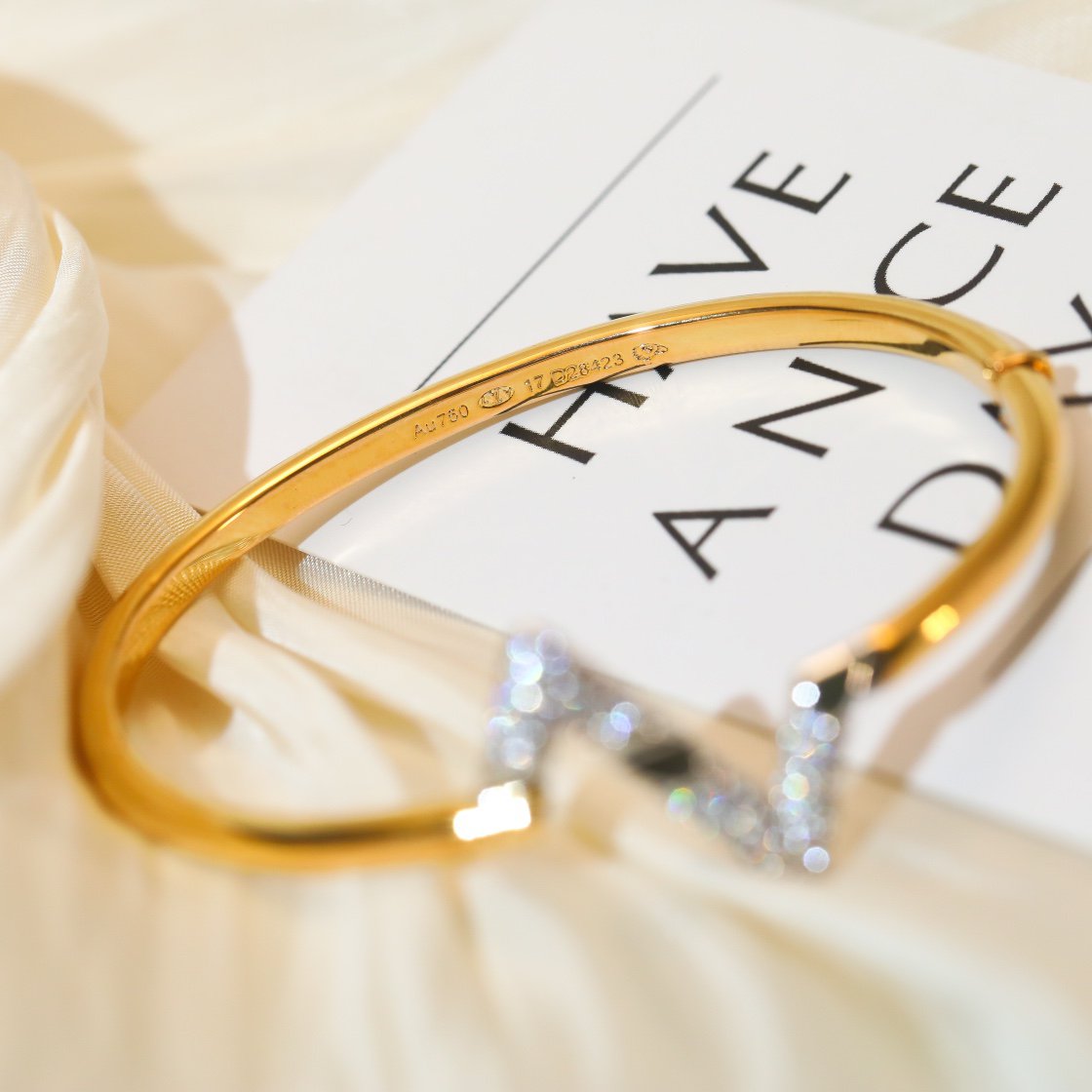 [GALE]VOLTE UPSITE DOWN GOLD DIAMOND BRACELET