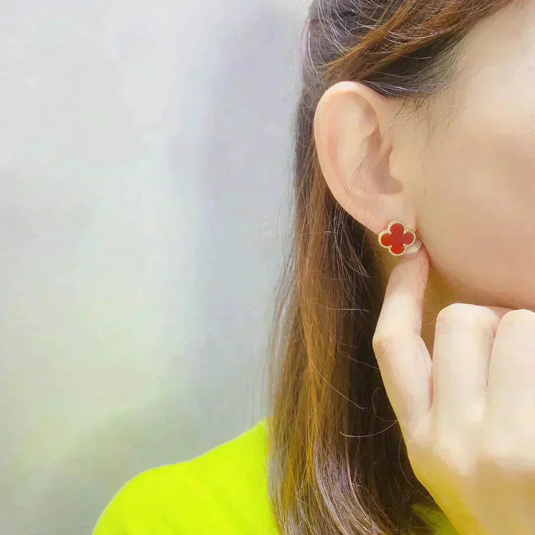 [NOVO]CLOVER MEDIUM 1 MOTIFS CARNELIAN EARRINGS