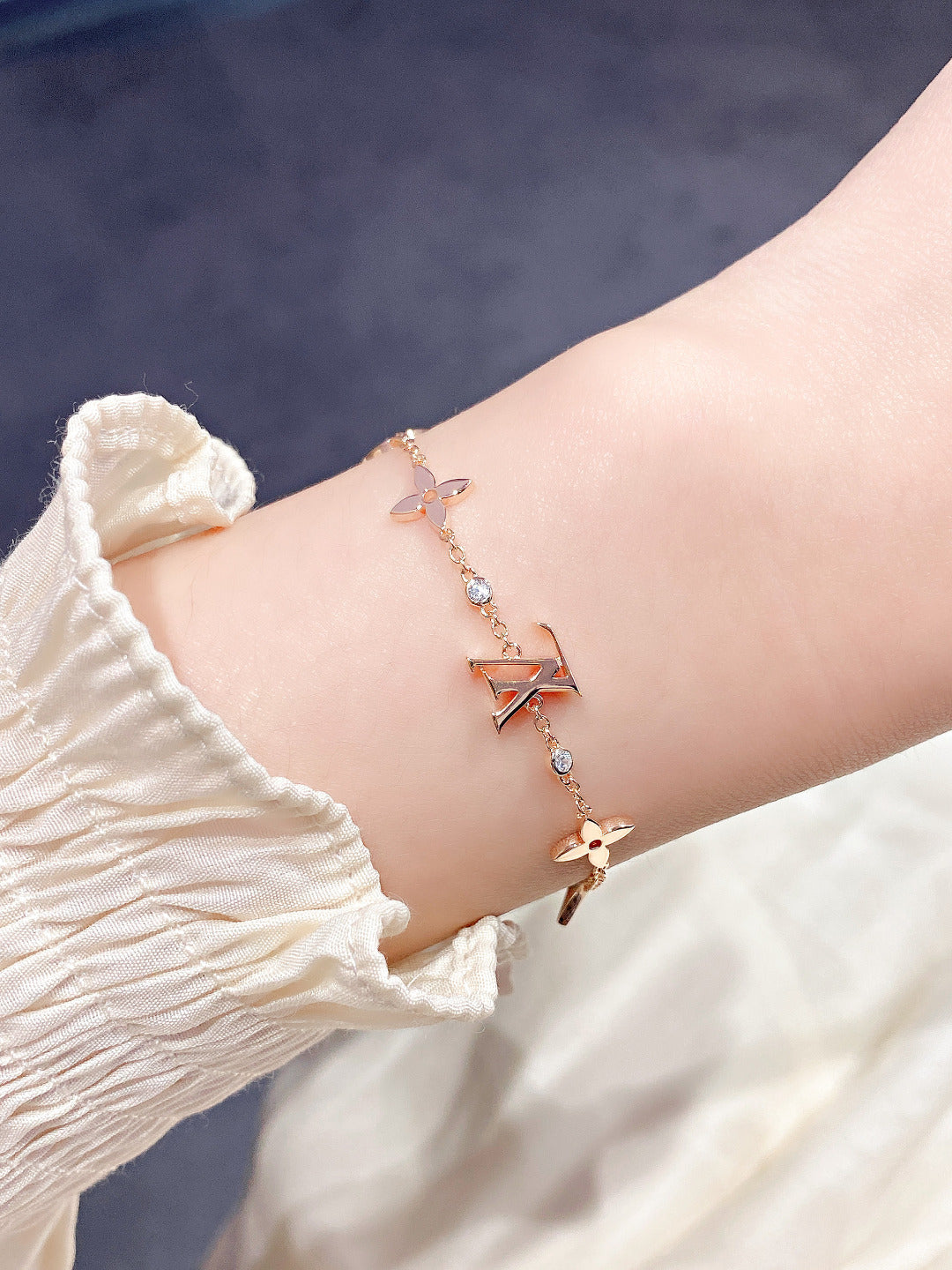 [NOVO]Stern- und Sonnenarmband mit 7 Motiven, Gold