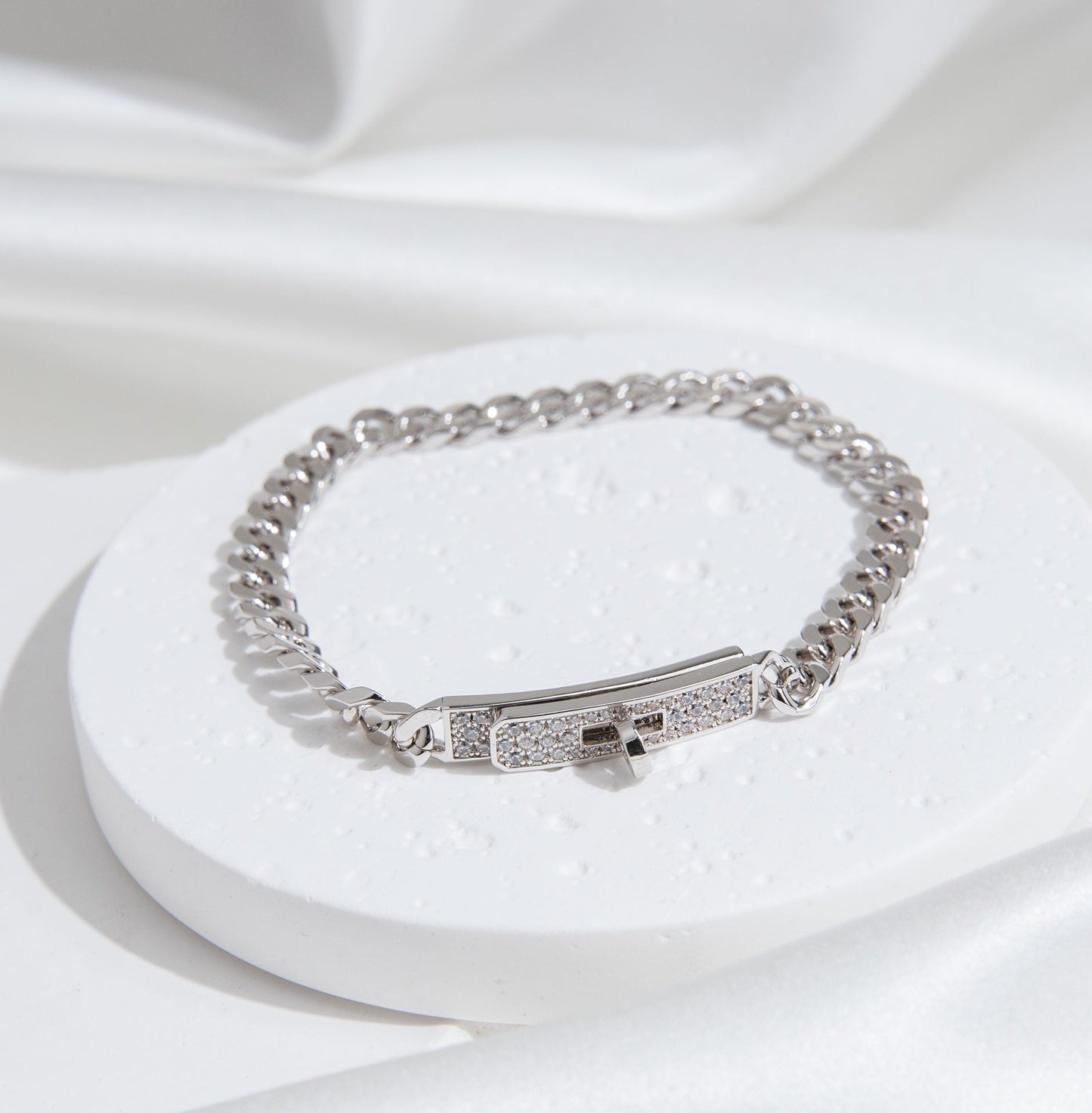 [NOVO]KELLY CHAIN ​​Silbernes Diamantarmband