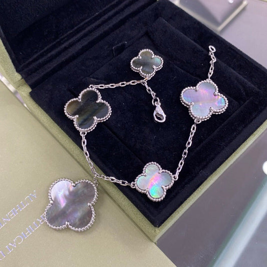 [NOVO]クローバー 5モチーフ シルバー ダークモップ ブレスレット
