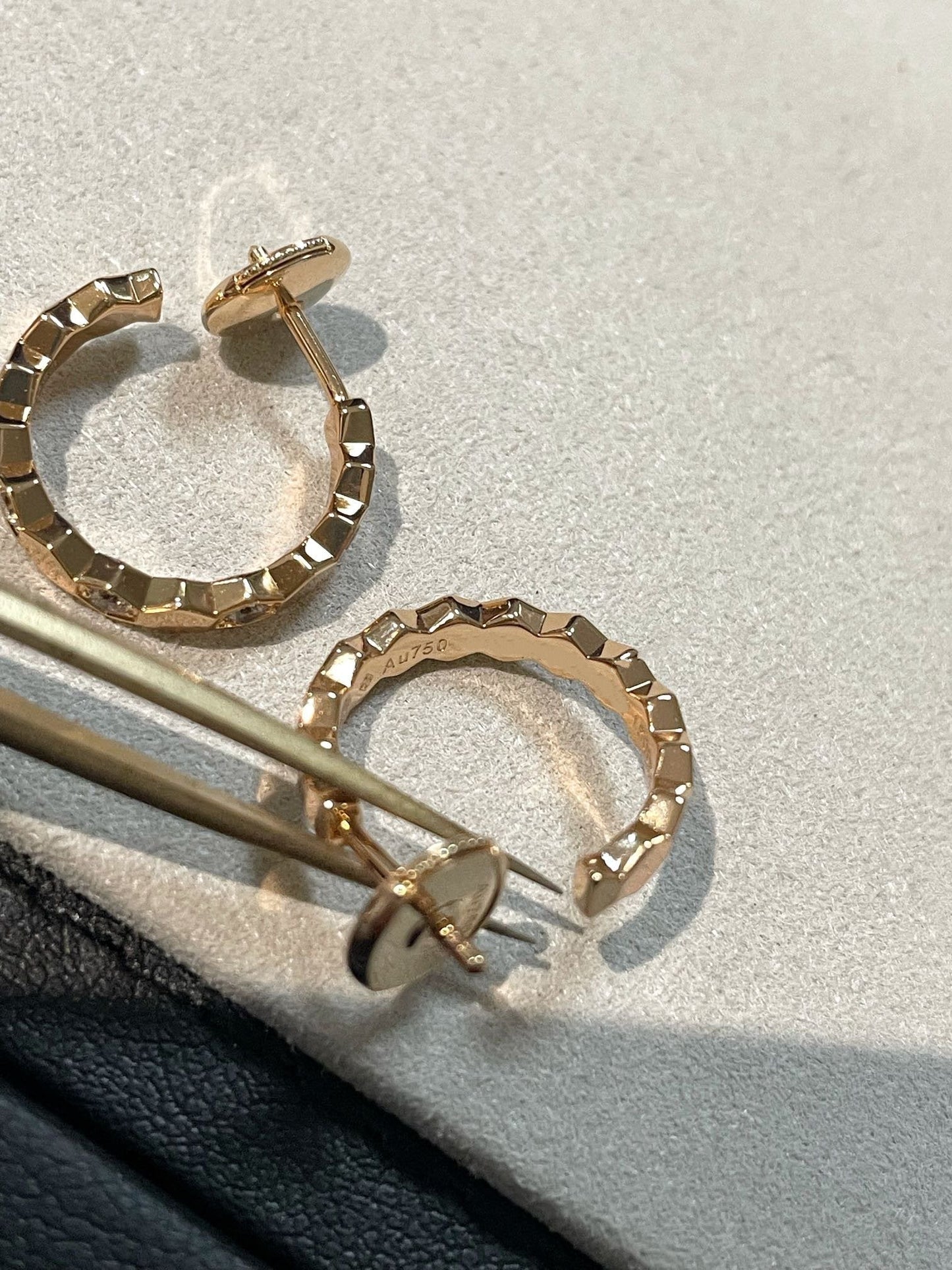 [NEU] Hohler Ring in Form eines vierblättrigen Kleeblatts