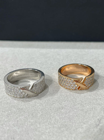 [NOVO]LIENS EVIDENCE DIAMOND PAVED RING