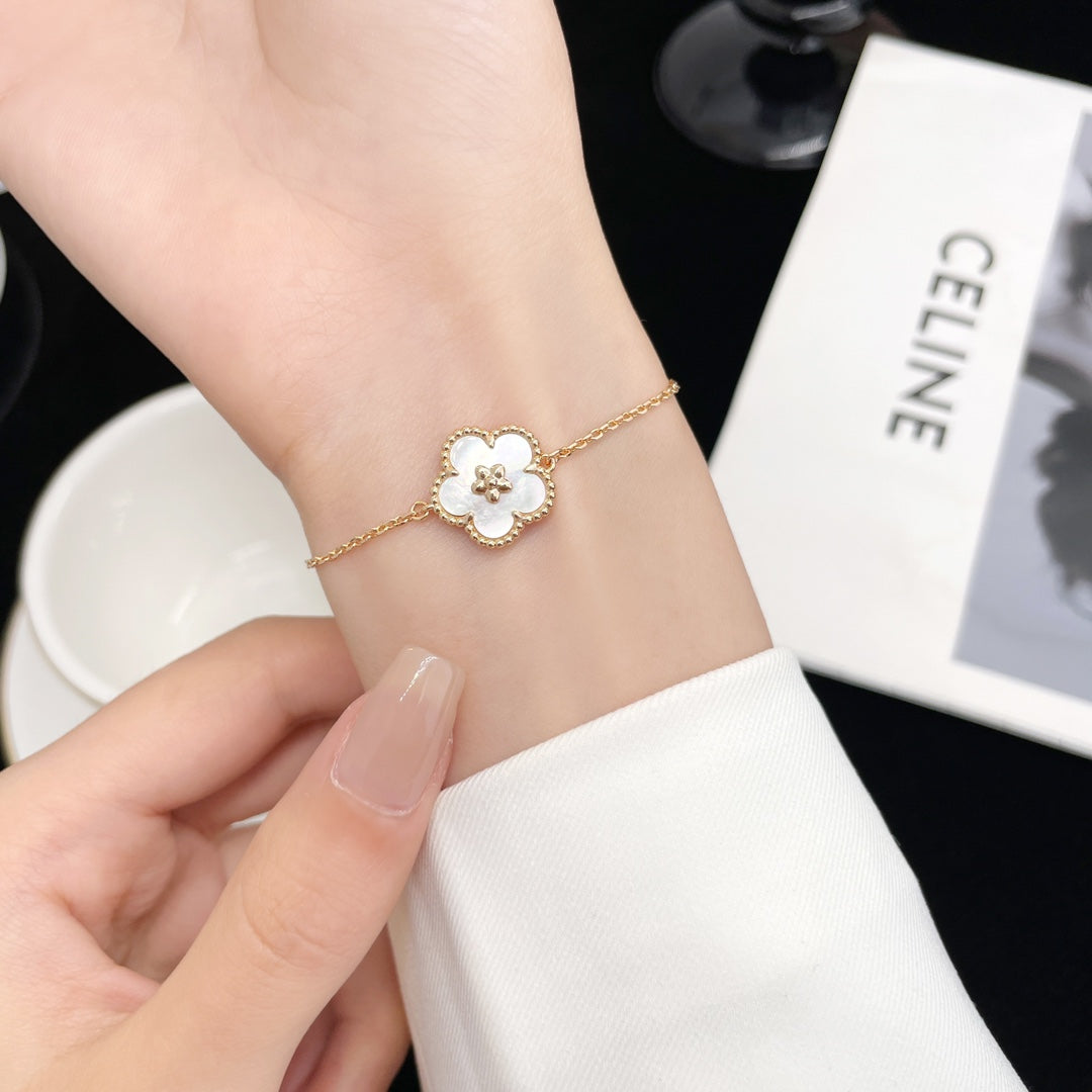 [GALE]LUCKY SPRING ROSE GOLD MOP BRACELET