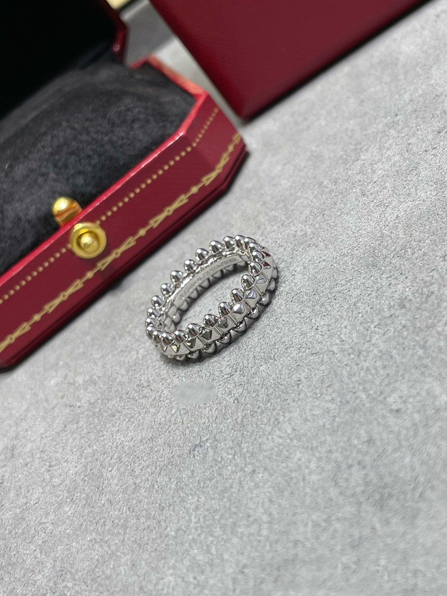 [NOVO]クラッシュ 5.5MM リング