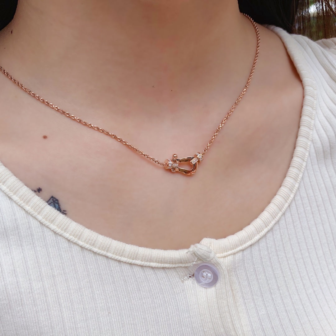 [GALE]FORCE 10 PINK GOLD DIAMOND NECKLACE