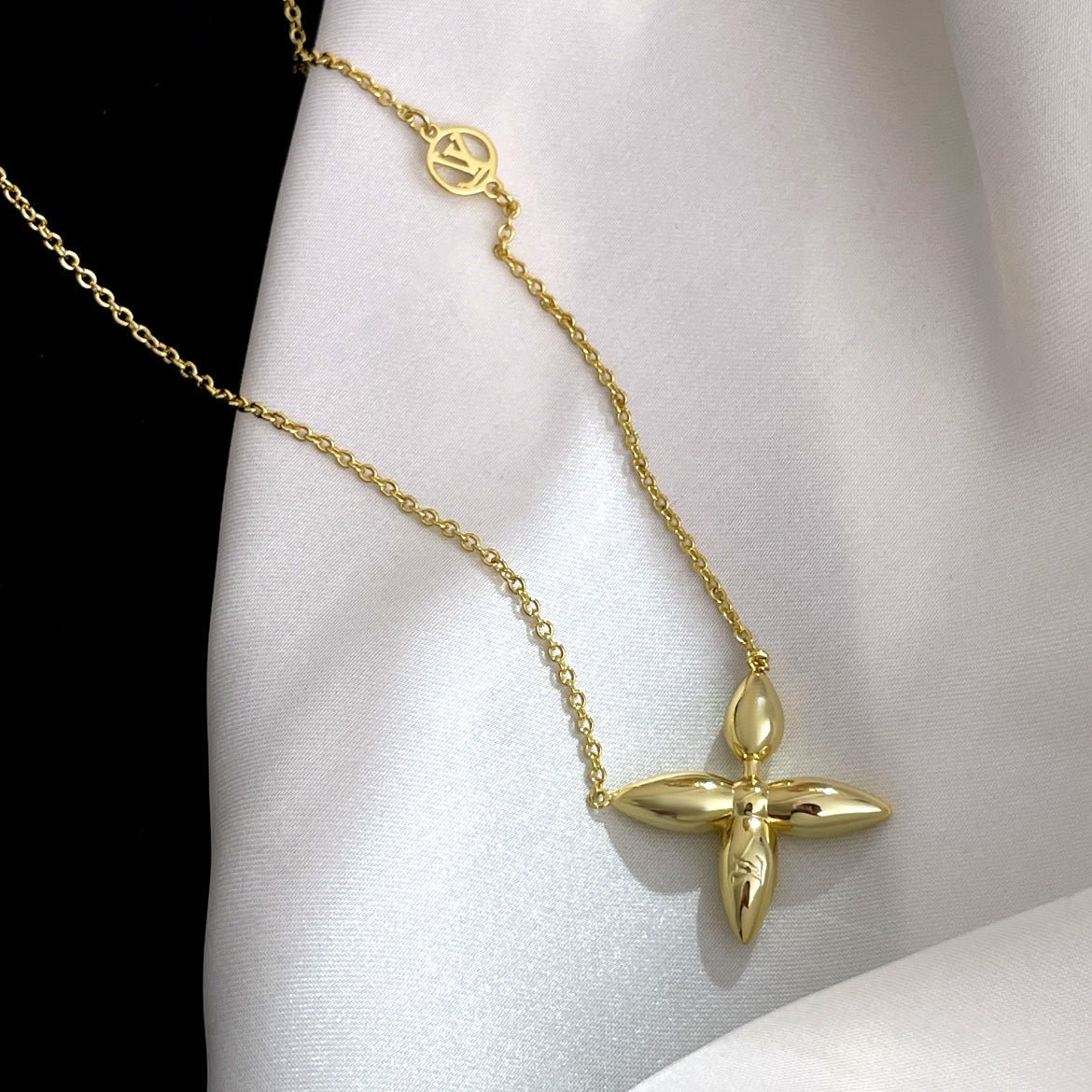 [NOVO]LOUISETTE GOLDENE KETTE