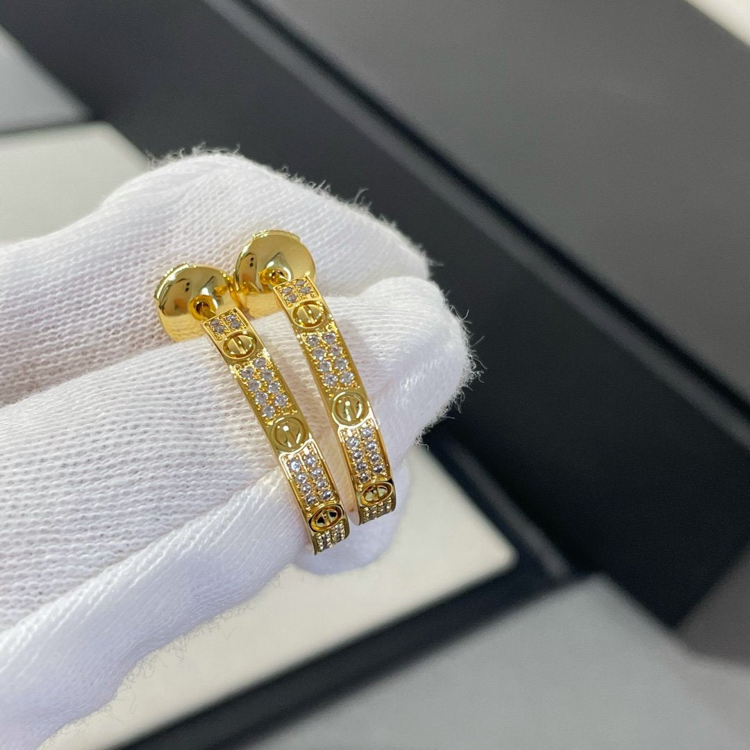 [NOVO] LOVE DIAMOND GOLD CROO OHRRINGE