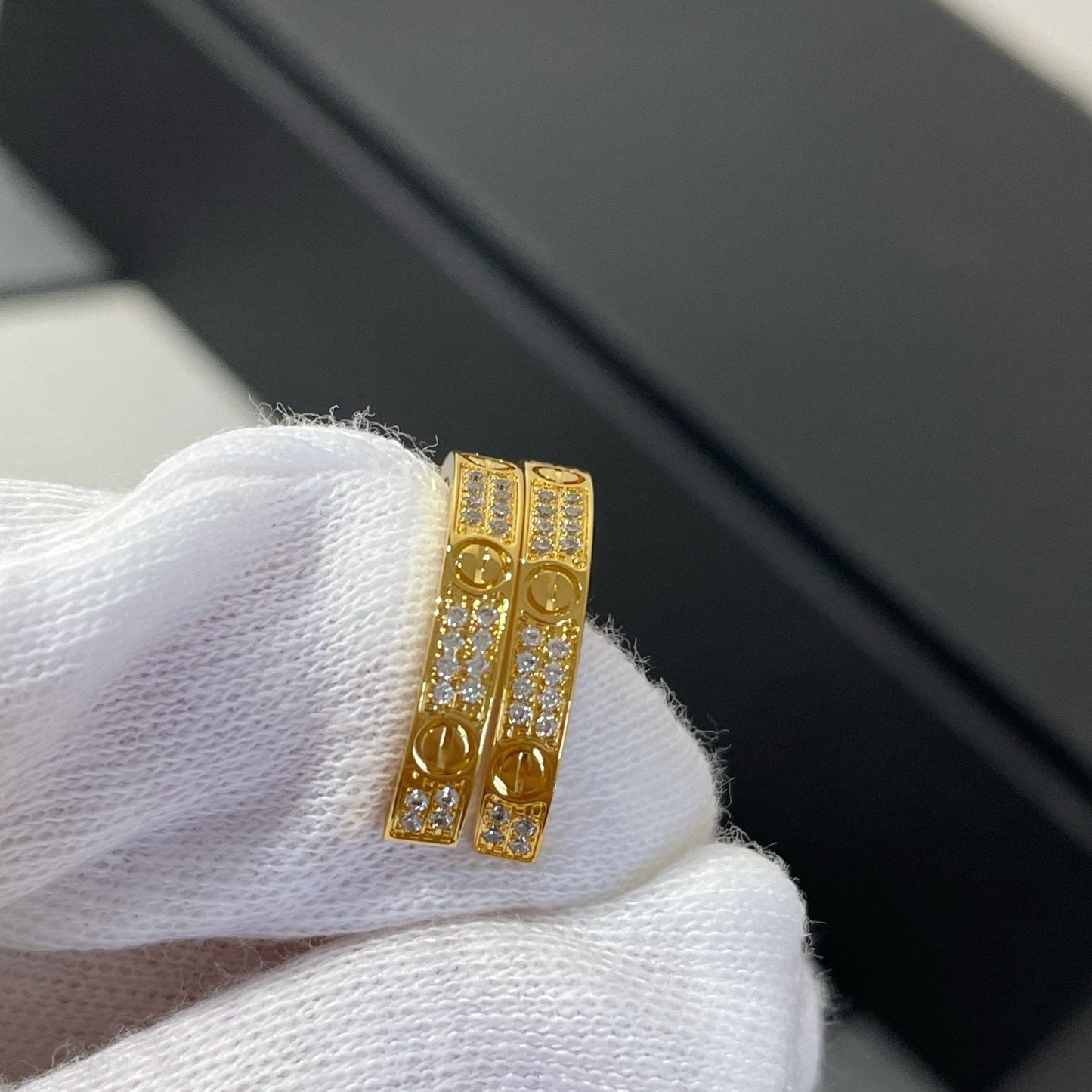 [NOVO] LOVE DIAMOND GOLD CROO OHRRINGE