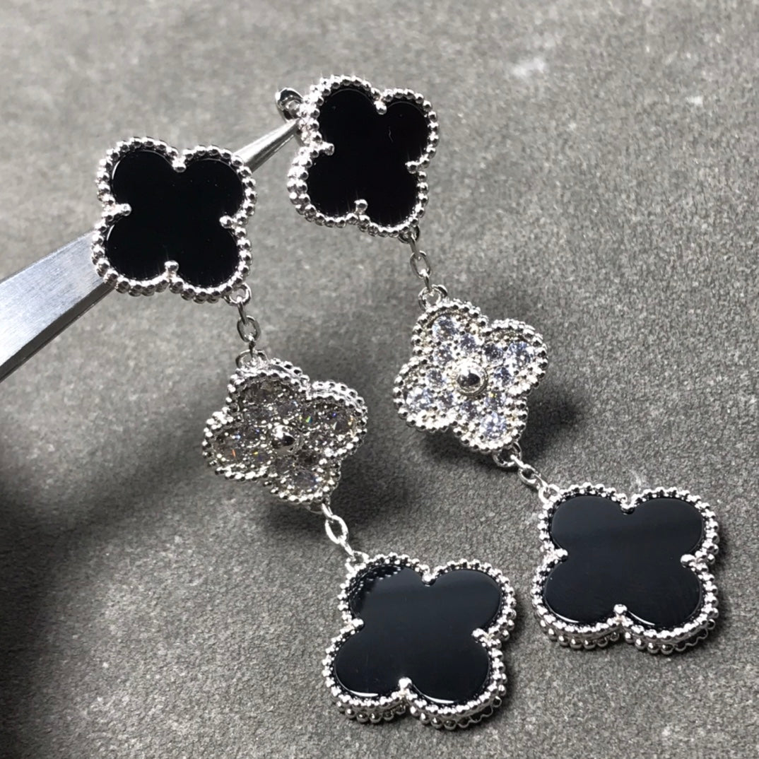 [NOVO] KLEE-MOTIV DIAMANT ONYX SILBER OHRRINGE