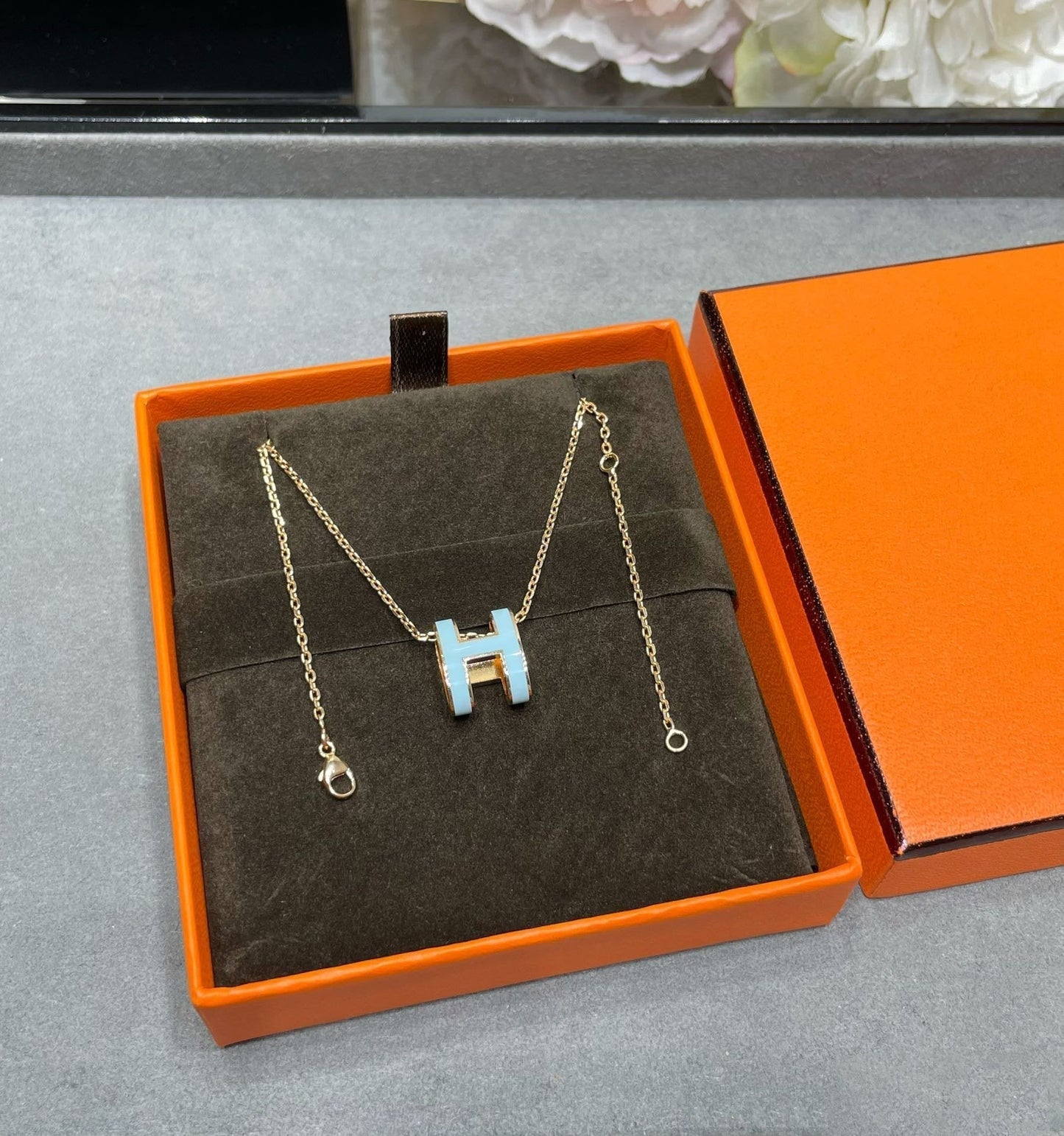 [NOVO]POP H HIMMELBLAUE KETTE