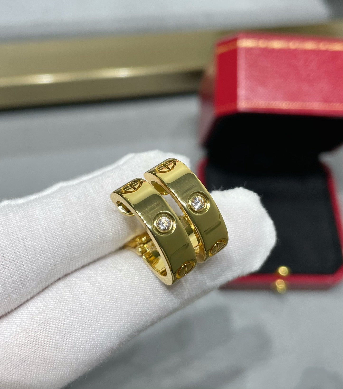 [NOVO] LOVE 5,5 mm 1 Diamant-Ohrringe